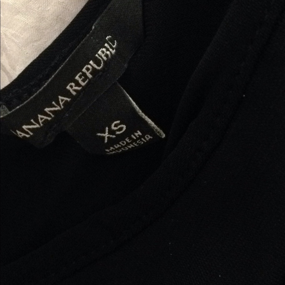 *Banana republic top - Picture 3 of 3